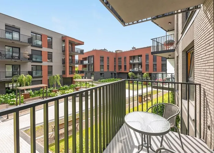 Centrum Nadmotlawie 28a Gdańsk